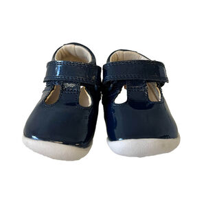 Clarks Girls Blue Patent Shoes size: 2.5 Infant